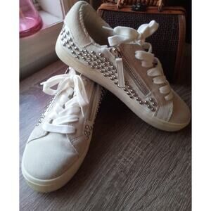 Steve Madden 'Parka'‎ Women's fancy studded walking shoes size 6.5